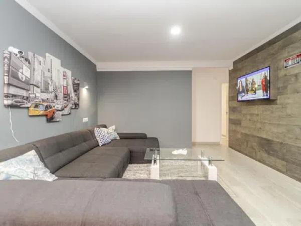 Piso en calle Algesires