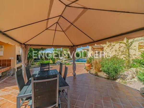 Casa independiente en calle del Bismut, 4