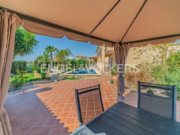 Casa independiente en calle del Bismut, 4