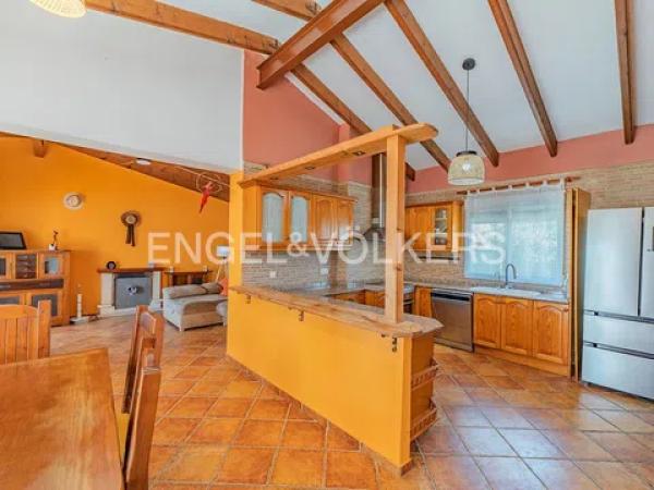 Casa independiente en calle del Bismut, 4