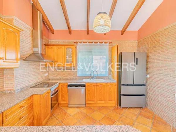 Casa independiente en calle del Bismut, 4