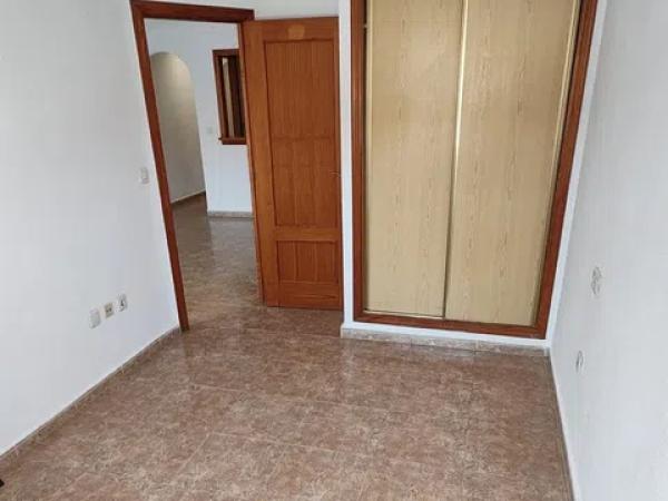 Piso en calle Zoa, 73 b