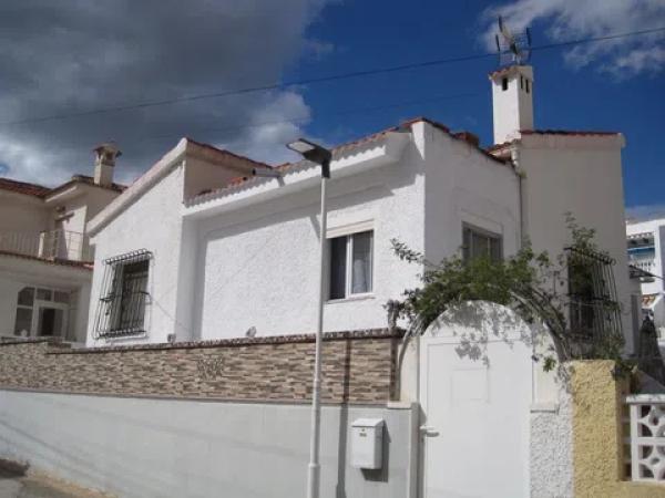 Casa independiente en avenida de La Costa Azul s/n