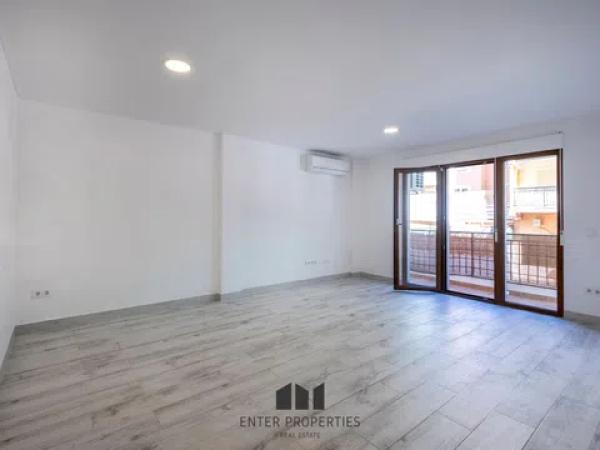 Piso en calle San Jaime