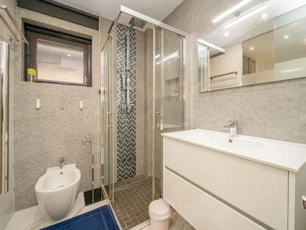 Casa independiente en avenida de Argentina, 4