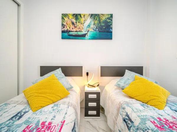 Casa independiente en avenida de Argentina, 4