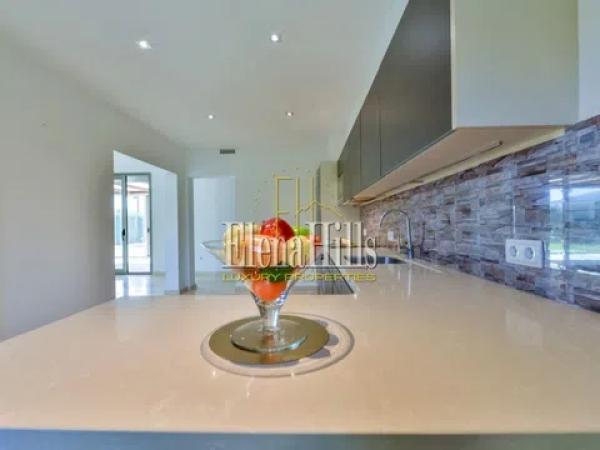 Casa independiente en calle La Gomera