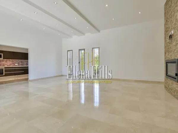 Casa independiente en calle La Gomera