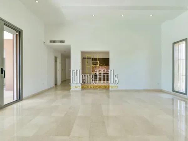 Casa independiente en calle La Gomera