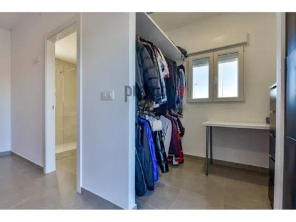 Casa independiente en calle Jose Edmundo Casañ