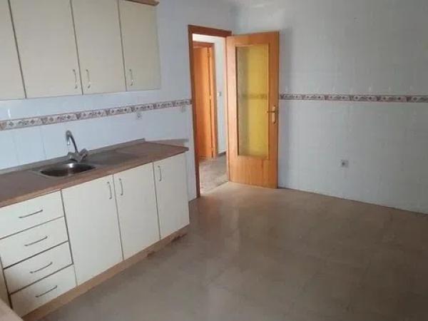 Piso en calle Oscar Espla