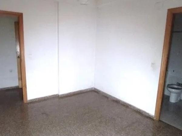 Piso en calle Oscar Espla