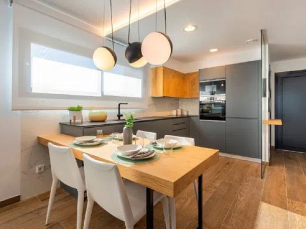 Piso en calle Pinazo, 150