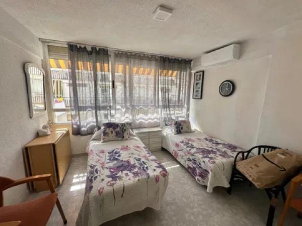 Estudio en Pueblo Levante