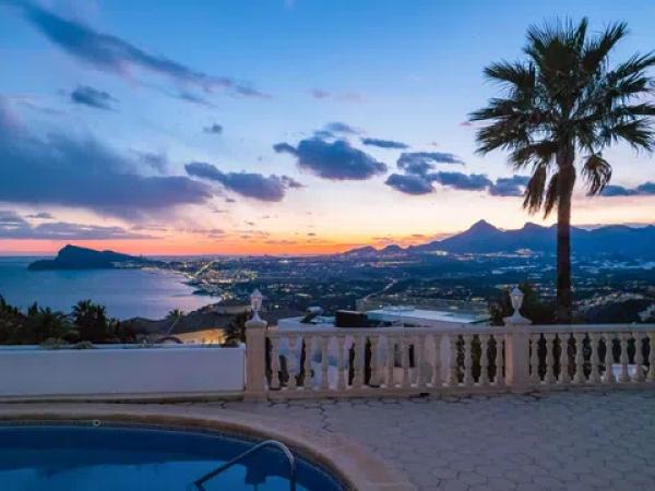 Casa independiente en calle Gran Bretaña, 245