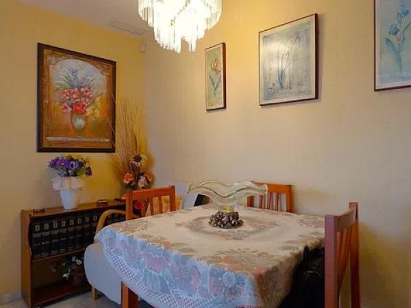 Piso en calle Presidente Adolfo Suárez