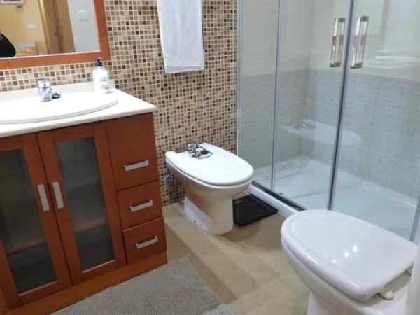 Piso en calle Presidente Adolfo Suárez