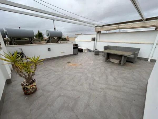 Ático en calle de los Ángeles