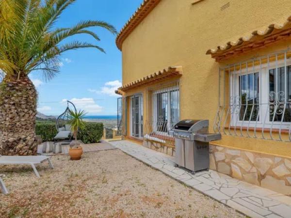 Chalet en calle de Mirabarques, 2