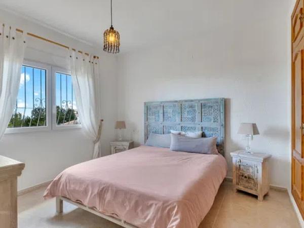 Chalet en calle de Mirabarques, 2