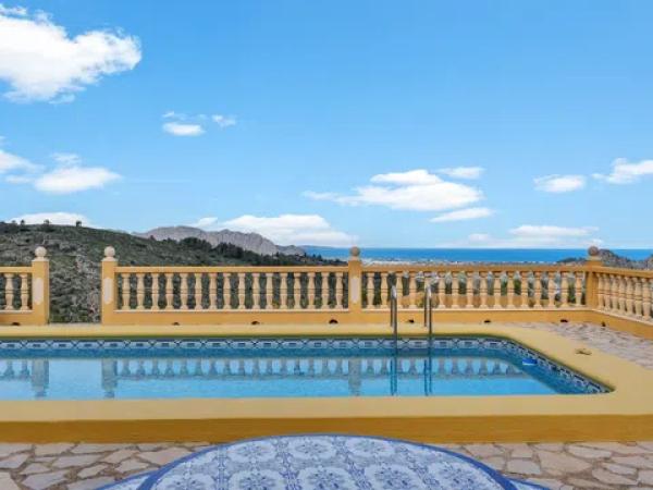 Chalet en calle de Mirabarques, 2