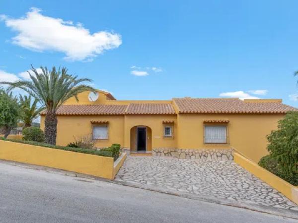 Chalet en calle de Mirabarques, 2