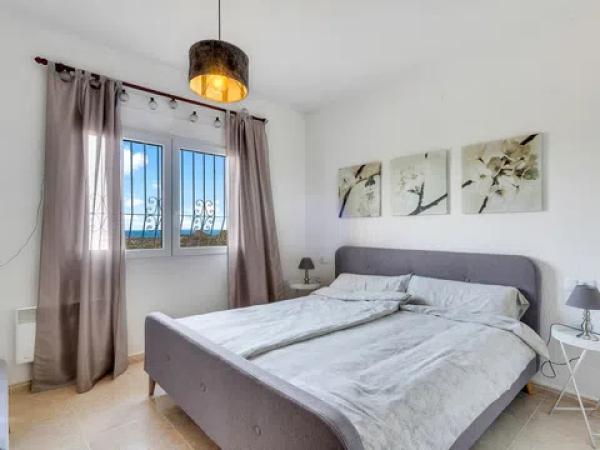 Chalet en calle de Mirabarques, 2