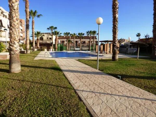 Piso en calle del Salt, 51