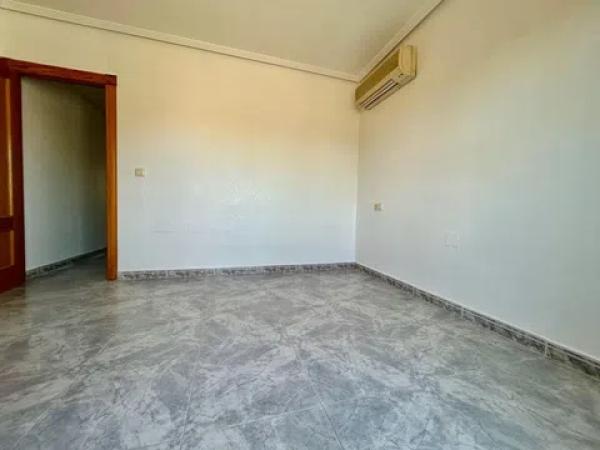 Piso en Pueblo Latino