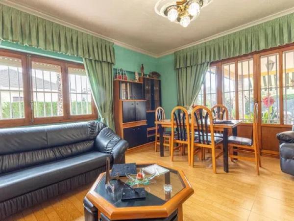 Casa independiente en calle Río Guadalquivir