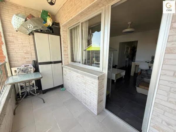 Piso en paseo de los Sauces