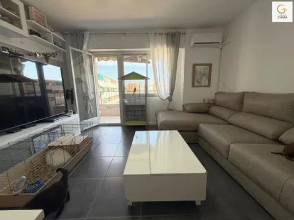 Piso en paseo de los Sauces