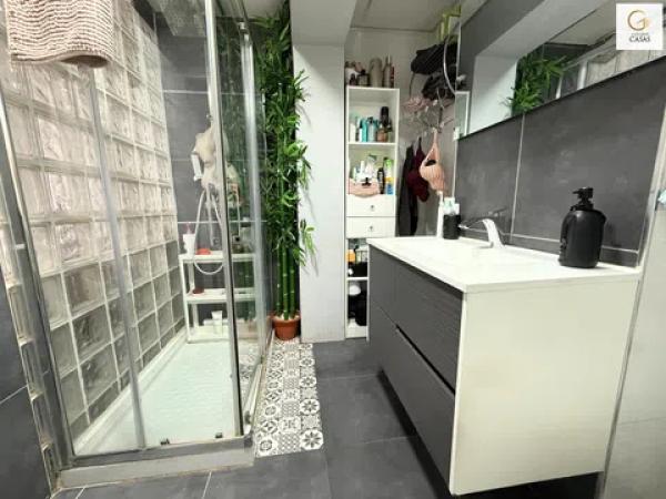 Piso en paseo de los Sauces