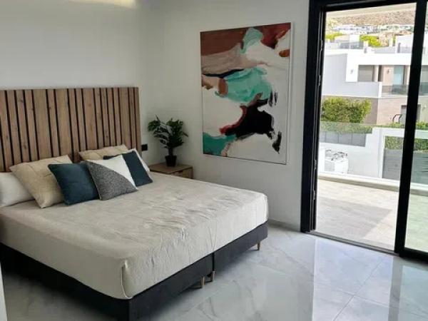 Casa independiente en calle Copenhague, 15