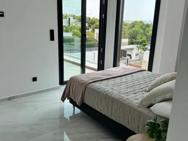 Casa independiente en calle Copenhague, 15