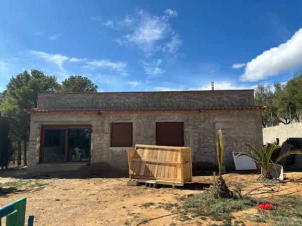 Casa independiente en Urbanizacion el Aljibe, 25