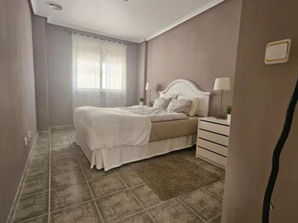 Casa independiente en calle Grecia, 9