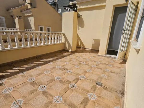 Casa independiente en calle Grecia, 9