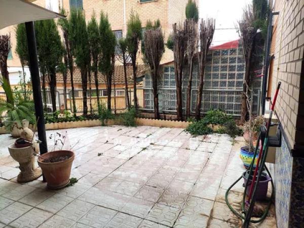 Chalet adosado en avenida del Nou d'Octubre s/n