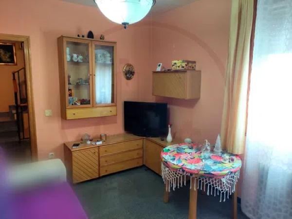 Chalet adosado en avenida del Nou d'Octubre s/n