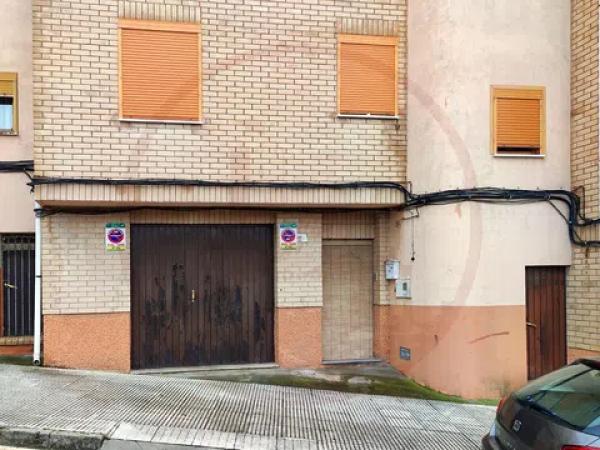 Chalet adosado en avenida del Nou d'Octubre s/n