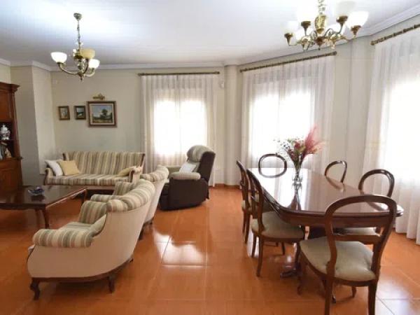 Chalet en calle Doctor Severo Ochoa, 23