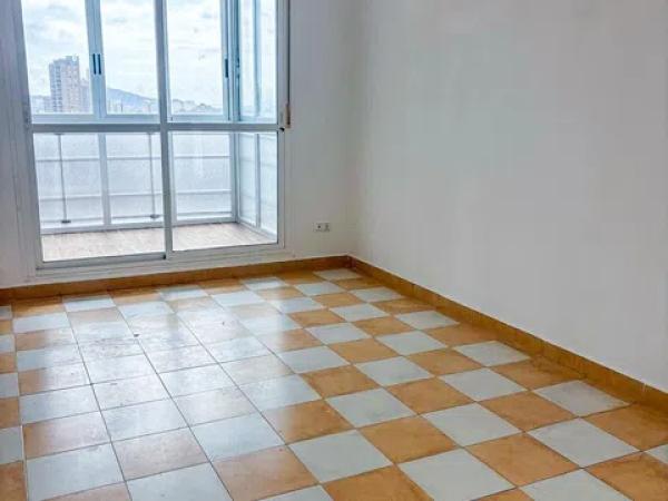 Piso en Pueblo Poniente