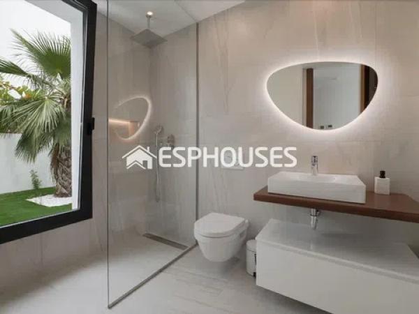 Chalet en calle Viena, 6