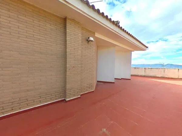 Ático en calle Riu de les Caixes