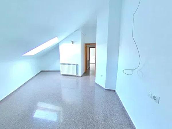 Ático en calle Riu de les Caixes