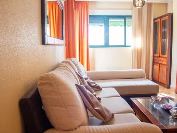 Piso en calle Vicente Ramos, 37 c