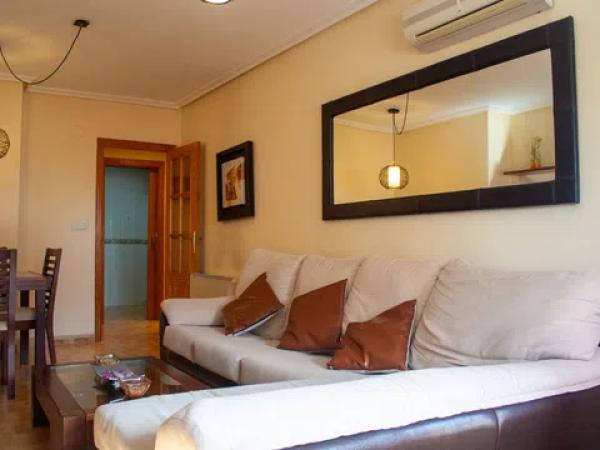 Piso en calle Vicente Ramos, 37 c