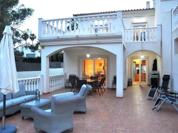 Chalet en La Nucia Pueblo