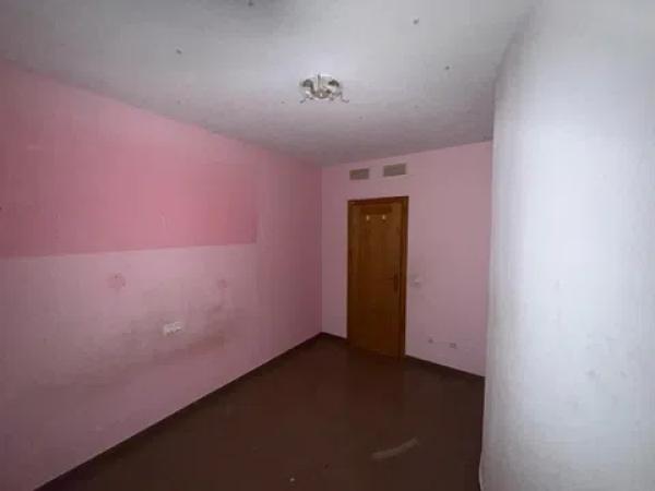 Chalet adosado en calle Hungría